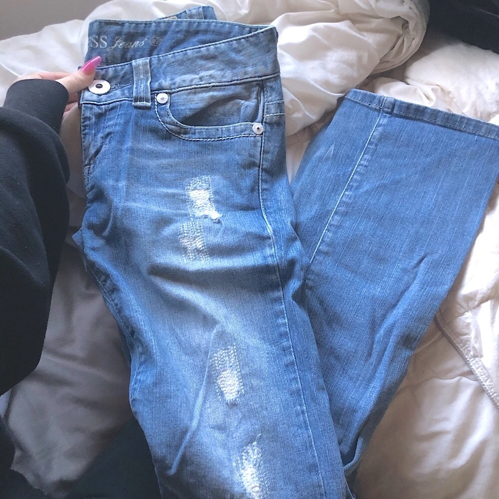 GUESS Jeans Daredevil Boot Cut Light Distressed Stretch Jeans